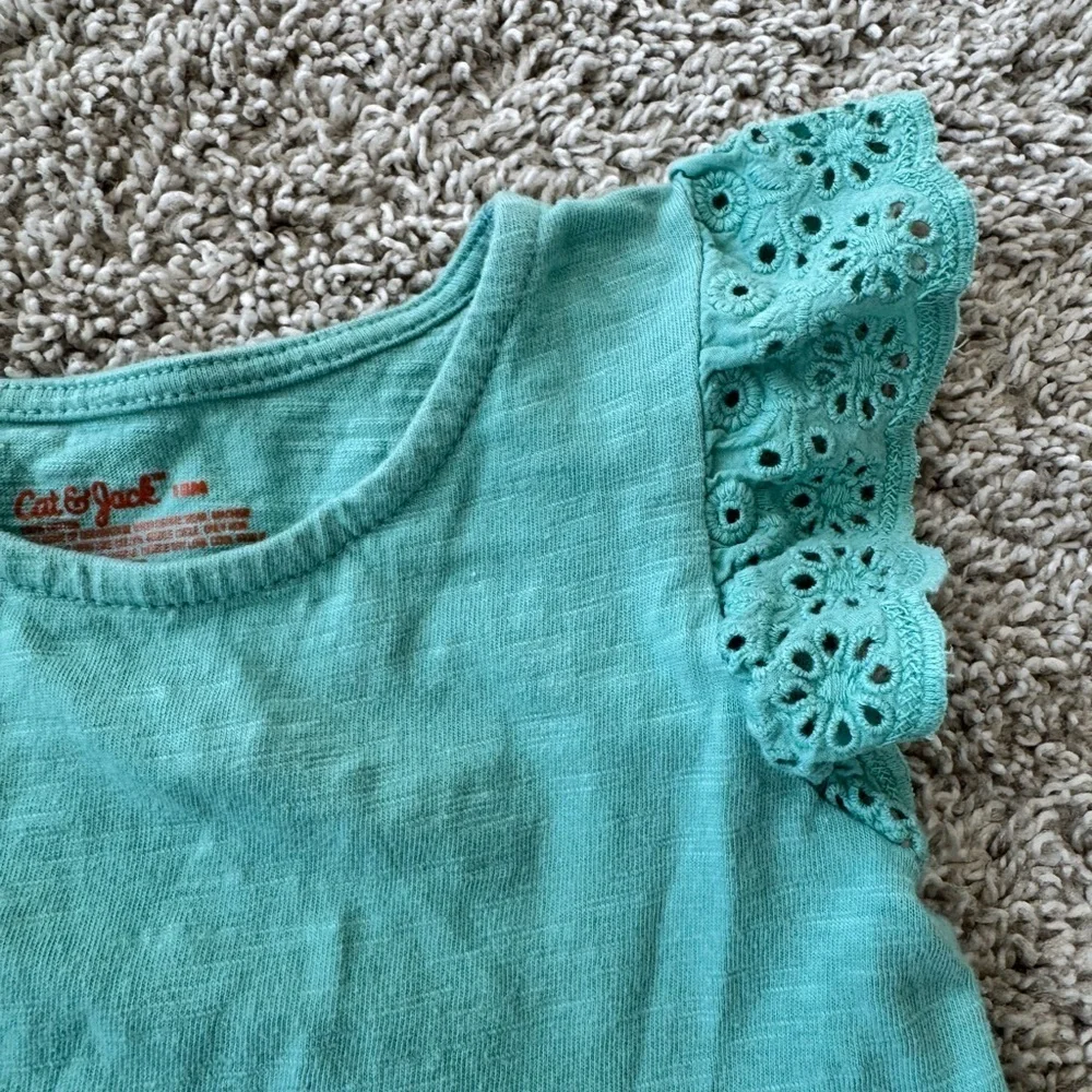Cat & Jack Baby Girl Flutter Sleeve eyelet short sleeve Dress - Size 18 Months